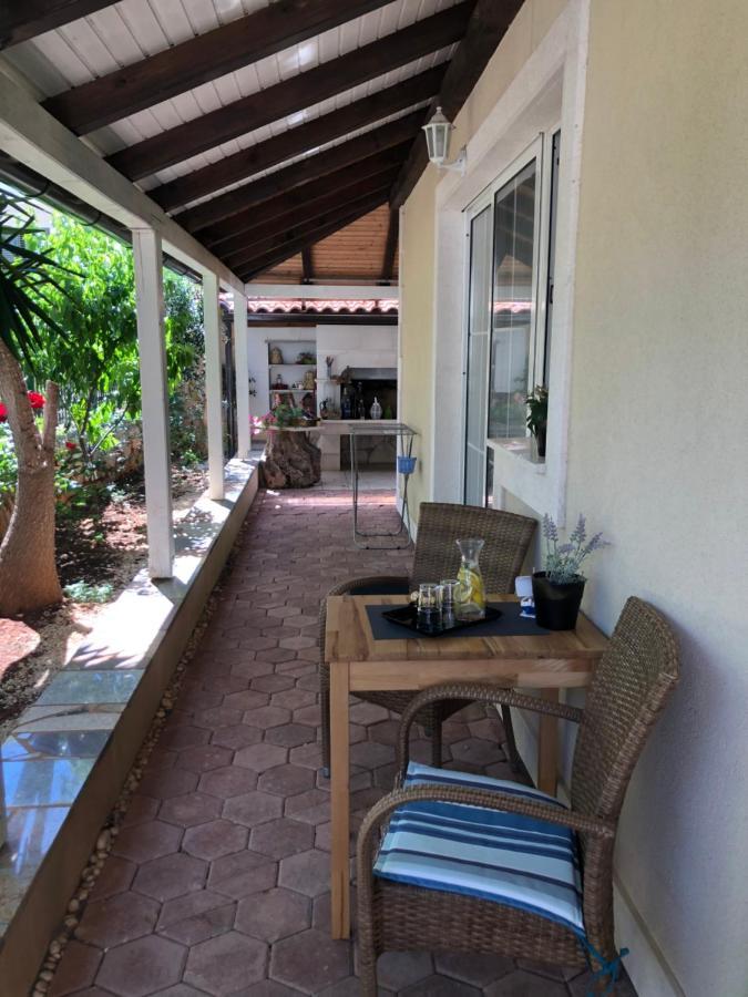 Apartments Coco Hvar Town Bagian luar foto